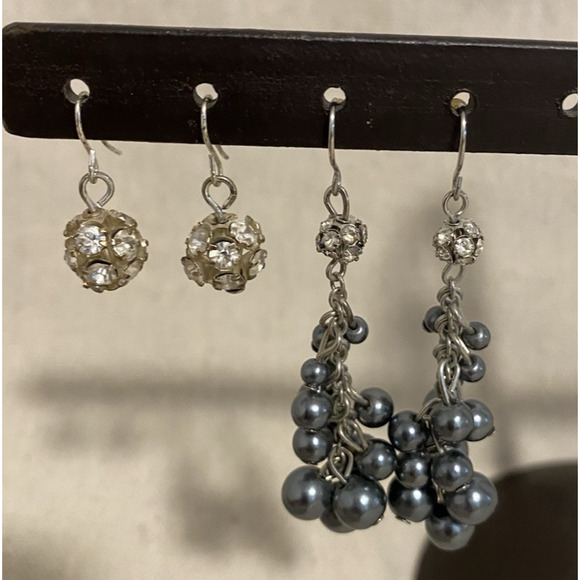 Vintage Set of 2 Dangle Rhinestone Ball Earrings Elegant 80's Fashion Jewelry - Picture 2 of 7